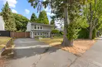 15469 22 AVENUE - thumbnail 34