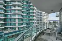 804 1500 MARTIN STREET - thumbnail 11