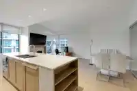 804 1500 MARTIN STREET - thumbnail 14