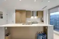 804 1500 MARTIN STREET - thumbnail 17
