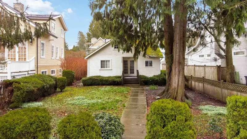 2680 MCBRIDE AVENUE - photo 1 of 14