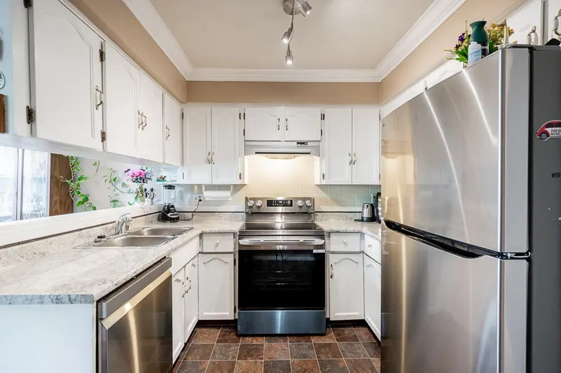 134 31955 OLD YALE ROAD - photo 3 of 25