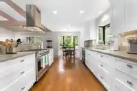 12566 21A AVENUE - thumbnail 10