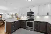 109 1785 MARTIN DRIVE - thumbnail 8