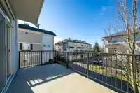 39 2469 164 STREET - thumbnail 17