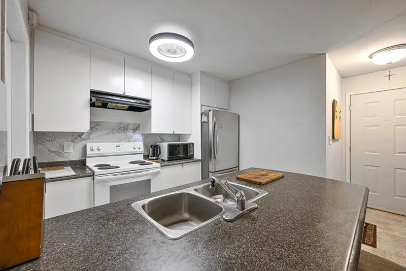 801 1750 MCKENZIE ROAD - photo 4 of 25