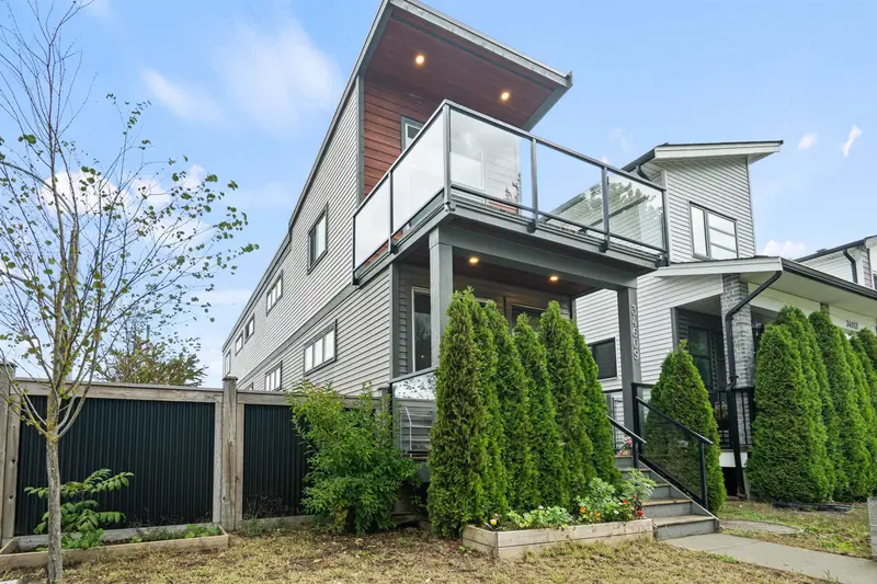 34609 2 AVENUE - photo 2 of 25