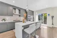 17 15688 28 AVENUE - thumbnail 15
