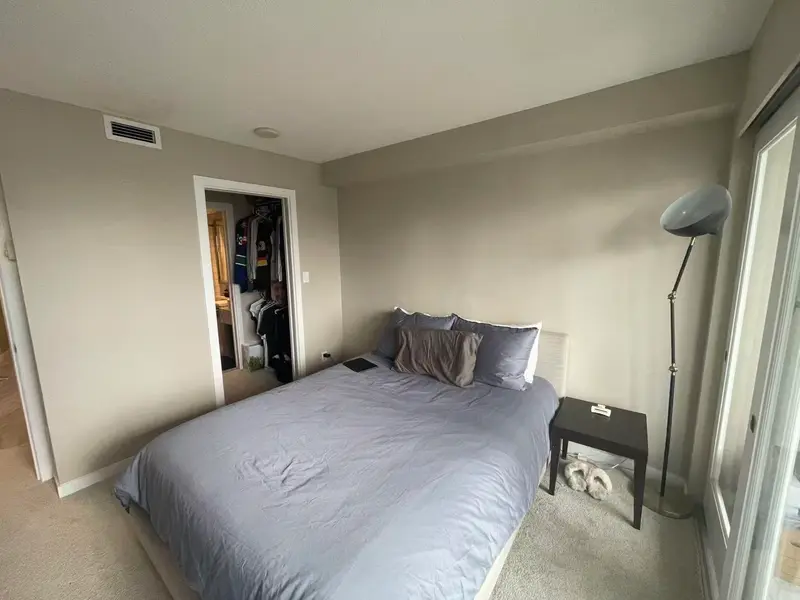 2504 833 SEYMOUR STREET - photo 4 of 6