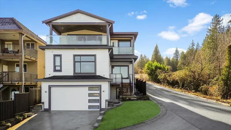 17317 103A AVENUE - photo 4 of 25