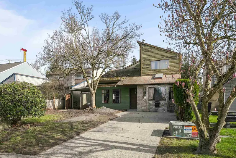 19449 62 AVENUE - photo 1 of 21