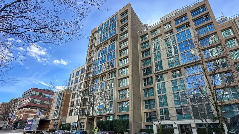 701 1318 HOMER STREET - photo 2 of 25