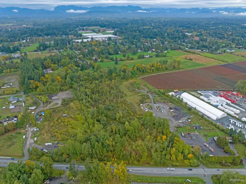 23591 FRASER HIGHWAY - photo 2 of 5