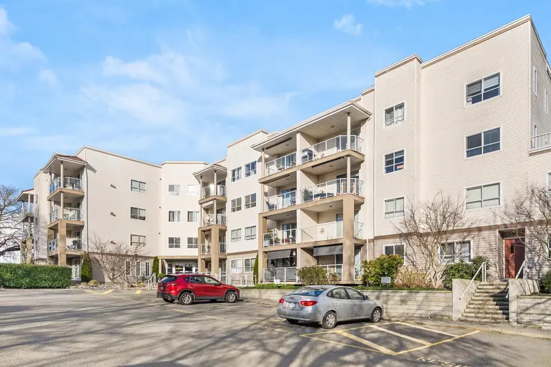 403 4758 53 STREET - photo 2 of 25