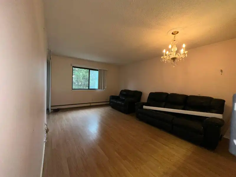306 1526 GEORGE STREET - photo 3 of 14