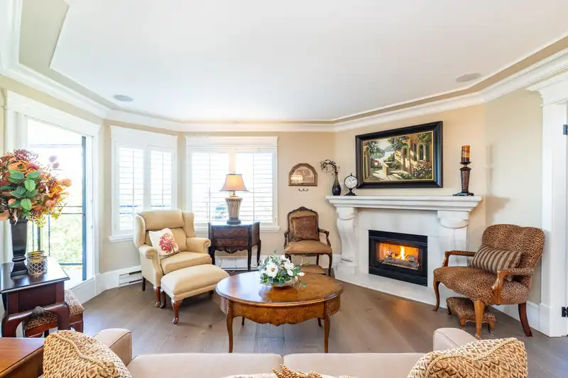 403 1280 FIR STREET - photo 2 of 21