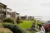 102 15025 VICTORIA AVENUE - thumbnail 20