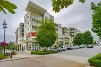 318 15745 CROYDON DRIVE - thumbnail 2