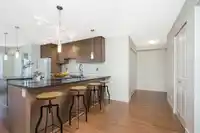 318 15745 CROYDON DRIVE - thumbnail 11