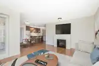 318 15745 CROYDON DRIVE - thumbnail 21
