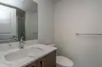 318 15745 CROYDON DRIVE - thumbnail 25