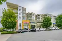 318 15745 CROYDON DRIVE - thumbnail 4