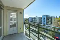 318 15745 CROYDON DRIVE - thumbnail 31