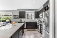 105 15195 36TH AVENUE - thumbnail 4
