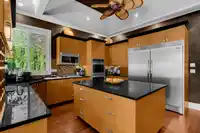 15972 37 AVENUE - thumbnail 8