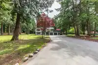14092 CRESCENT ROAD - thumbnail 2