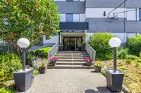 203 1390 MERKLIN STREET - thumbnail 4