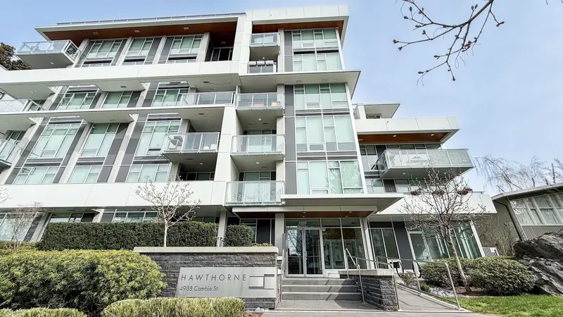 301 4988 CAMBIE STREET - photo 2 of 25