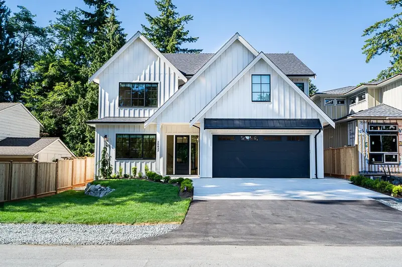 20837 45A AVENUE - photo 2 of 25