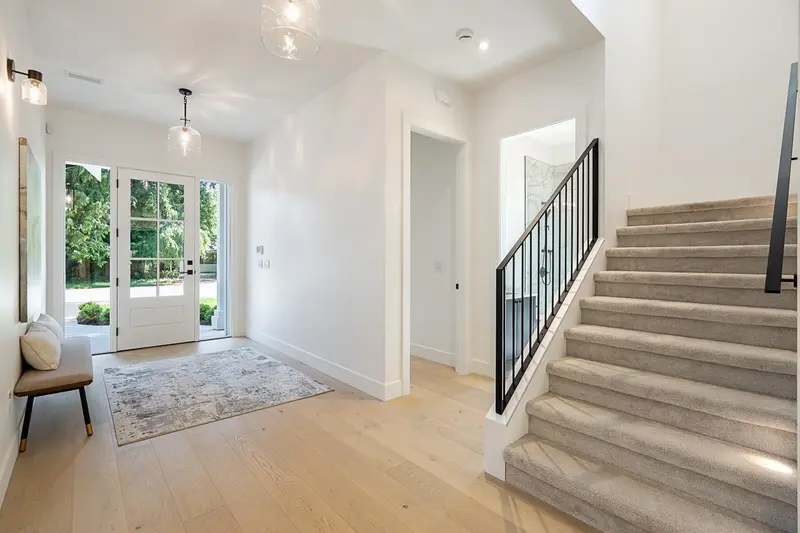 20837 45A AVENUE - photo 4 of 25