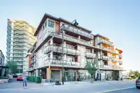 405 1420 JOHNSTON ROAD - thumbnail 1