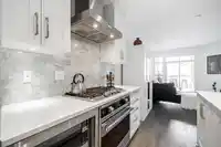 405 1420 JOHNSTON ROAD - thumbnail 2