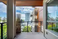 405 1420 JOHNSTON ROAD - thumbnail 22