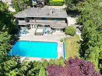 13446 19 AVENUE - thumbnail 5
