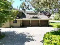 13446 19 AVENUE - thumbnail 6