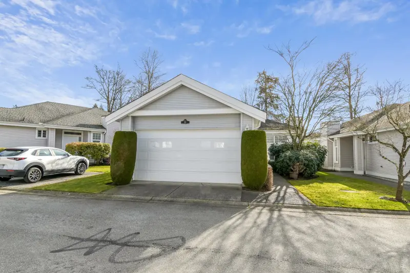 22 20770 97B AVENUE - photo 2 of 25