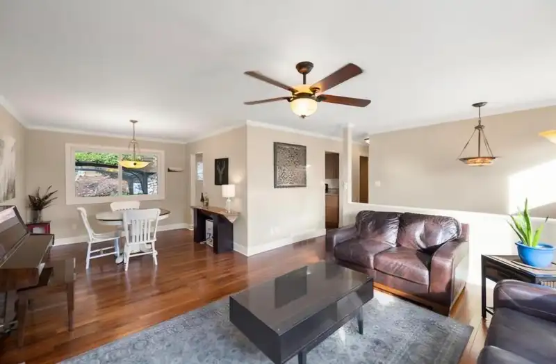 8055 CARIBOU STREET - photo 4 of 13