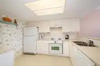 101 1785 MARTIN DRIVE - thumbnail 14
