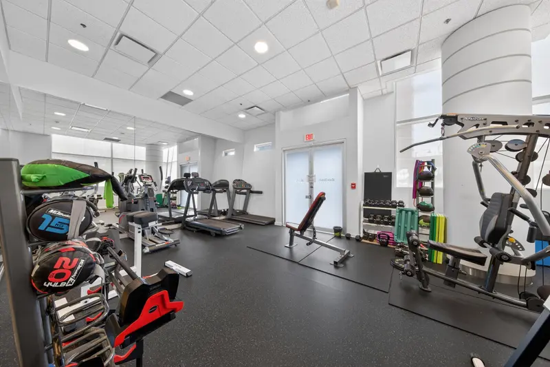 621 8080 CAMBIE ROAD - photo 4 of 15