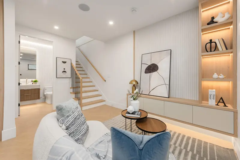 2 3393 VICTORIA DRIVE - photo 3 of 25