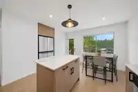 1576 161 STREET - thumbnail 3