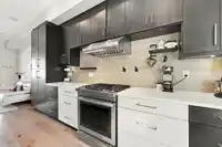 15871 28 AVENUE - thumbnail 11