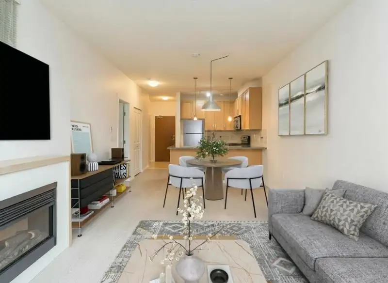 223 15988 26 STREET - photo 2 of 25