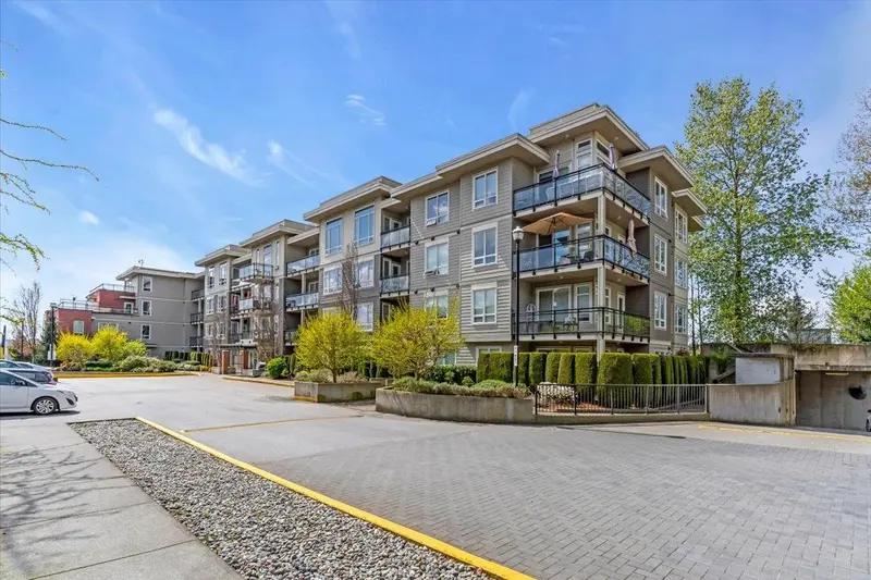 A119 20211 66 AVENUE - photo 4 of 25