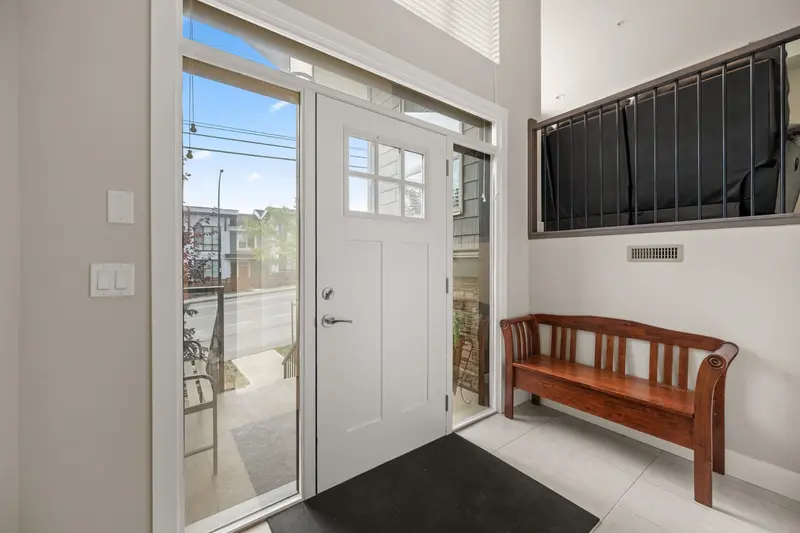 13668 232 STREET - photo 4 of 25