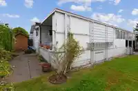 9 15875 20 AVENUE - thumbnail 24